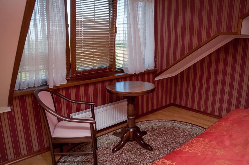 Maetok Country Club Hotel Petrove Kültér fotó